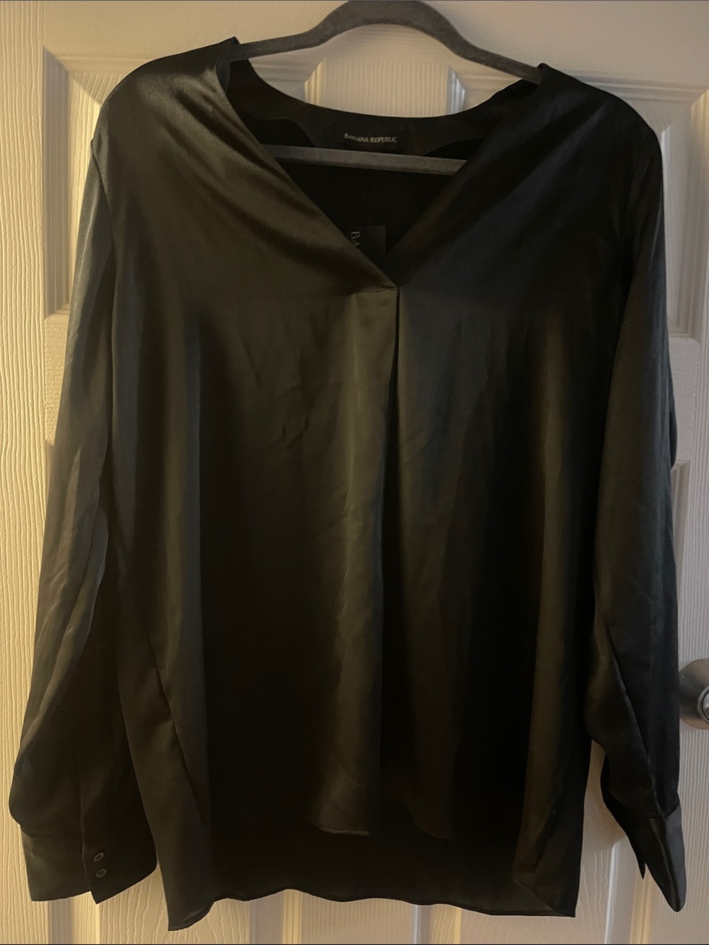 NWT Banana Republic Black Satin V-Neck Blouse